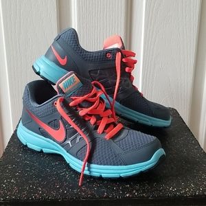 Nike Relentless 2 - Coral and teal on grey